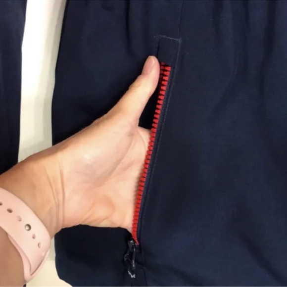 Tommy Hillfiger Color Block Large Logo Jacket Size S - Picture 3 of 10